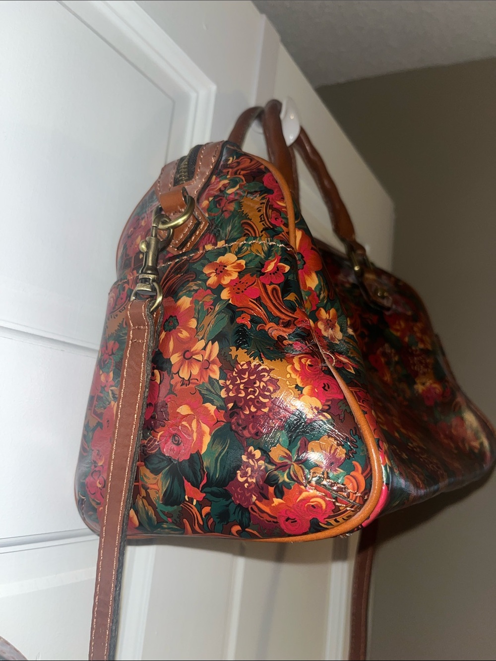 Patricia Nash Floral Patent Leather Satchel Handbag - Red & Brown - Picture 4 of 8
